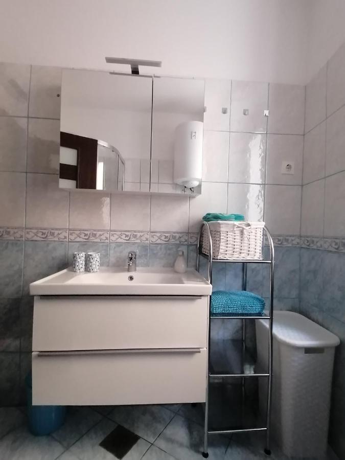 Tincha Apartment Piran Ngoại thất bức ảnh